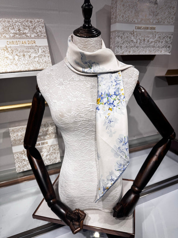 CD Jouy Scarf 90x90cm White Blue Silk Twill 209850
