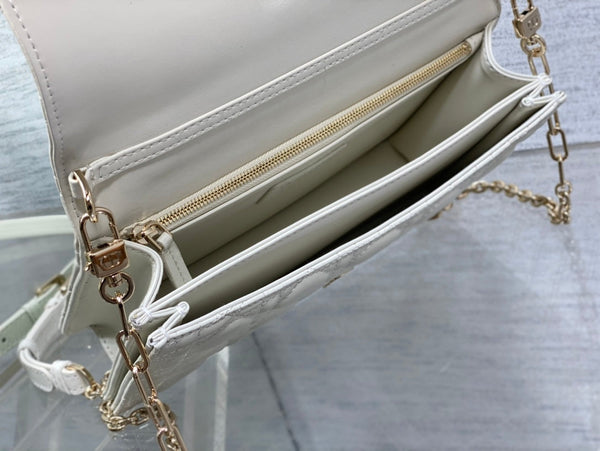 MY CD 24 TOP HANDLE BAG WHITE LAMBSKIN