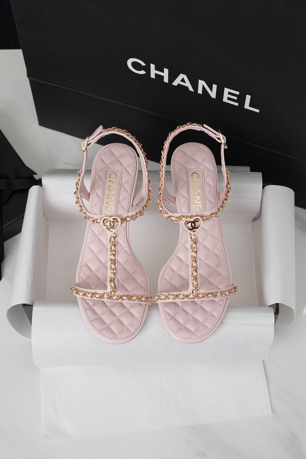 CC 26s Heart CC T-Strap Sandals Light Pink Quilted Leather 964933
