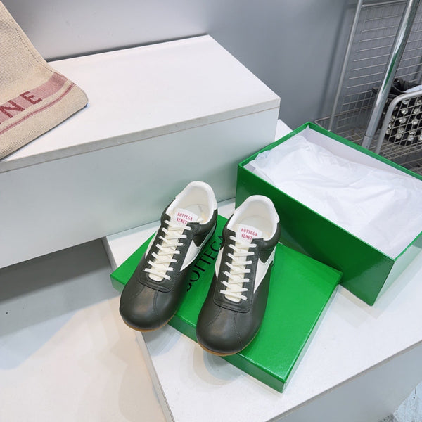 BV Shot Sneakers 26s Dark Green Leather 107345
