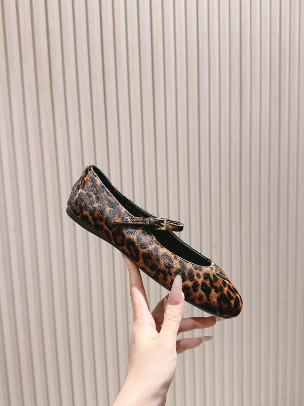 PRA 25s Ballet Flats with Small Buckle Leopard Printed Calf-hair 449706