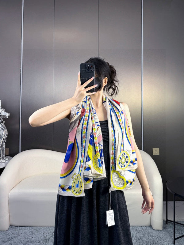 HM 26s Printed Square Scarf 135 In Cashmere And Silk 309423