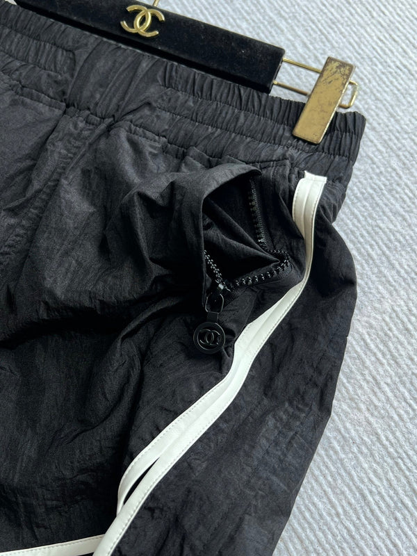 CC 26s Casual Shorts Black Polyester 385228