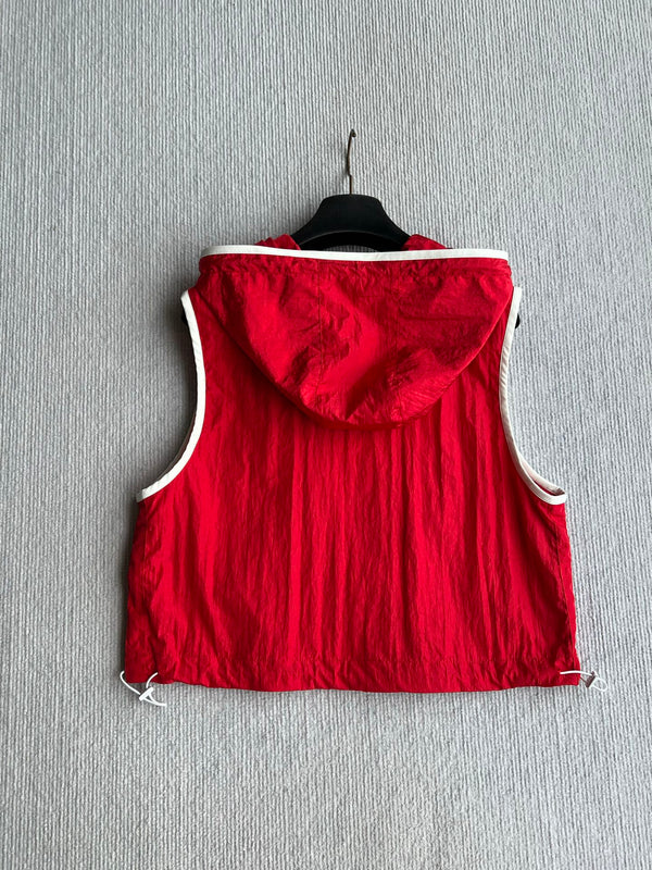 CC 26s Hooded Vest Jacket Red Polyester 405076