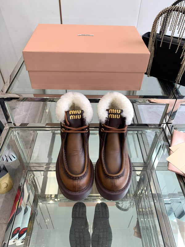 Miu Short Wool Boots Earth Brownopen-Hemmed Cowhide