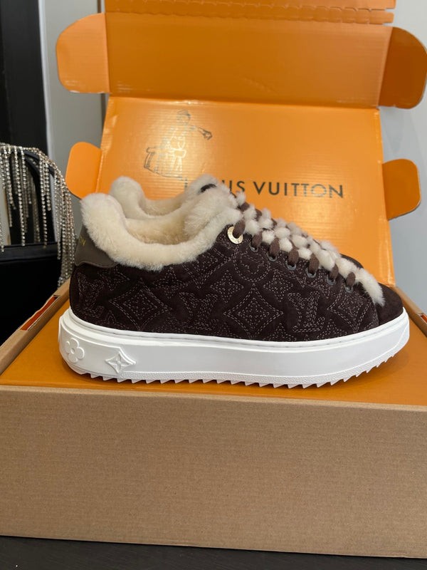 LV Time Out Sneaker 40mm Marron White Monogram Denim Suede Fleece Lined 533475