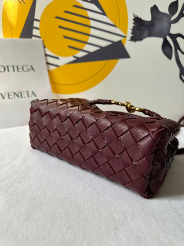 BV Small Andiamo Bag 20cm Burugundy Intrecciato Leather 291445