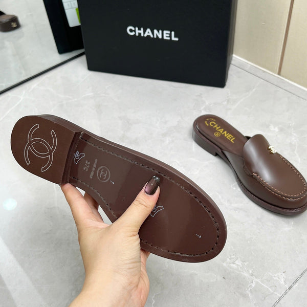 CC 25C Mule Chocolate Calfskin
