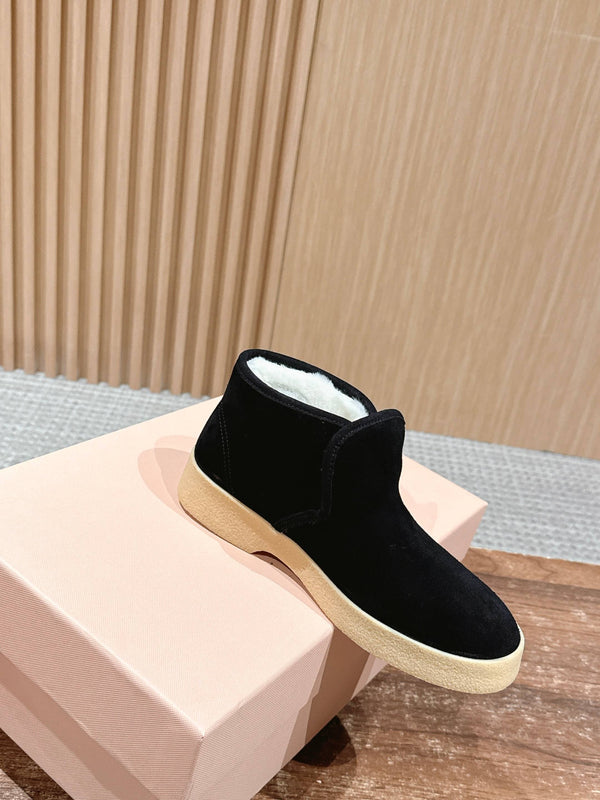 Miumiu 25 Slip-on Boot Black Mix White Suede Wool 553704
