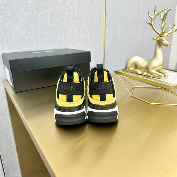 CC 26s Low-Top Chunky Sneakers Yellow Suede Mesh Textile 980822