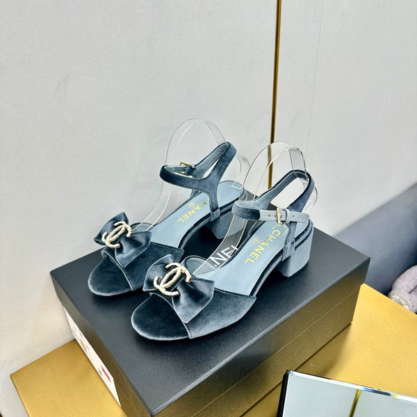 cc 25 bow sandal 50mm blue velvet 238482