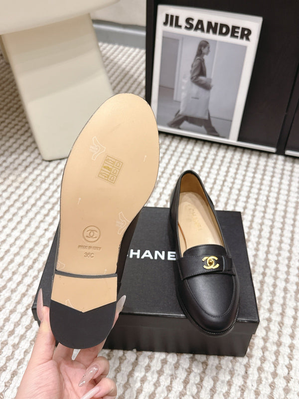 CC Double C Loafers Black Leather 721522