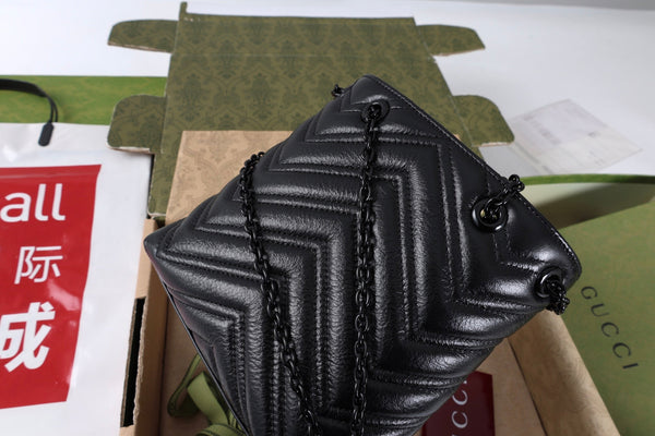 GG 26s Marmont Nano Bucket Bag Black 17cm Quilted Leather