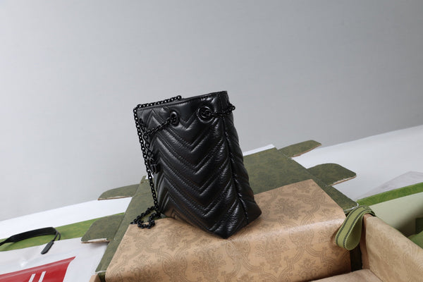 GG 26s Marmont Nano Bucket Bag Black 17cm Quilted Leather