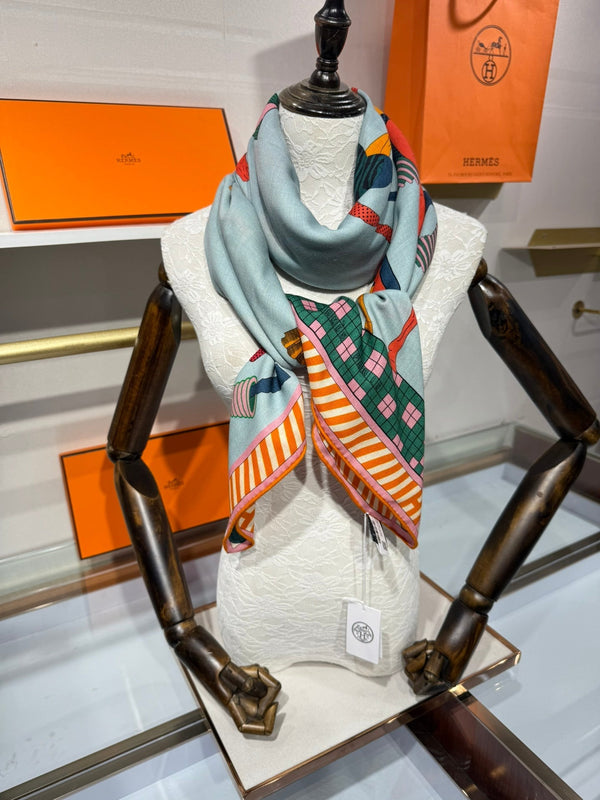 HM A Toute Allure Scarf 140 Light Blue Orange Cashmere Silk