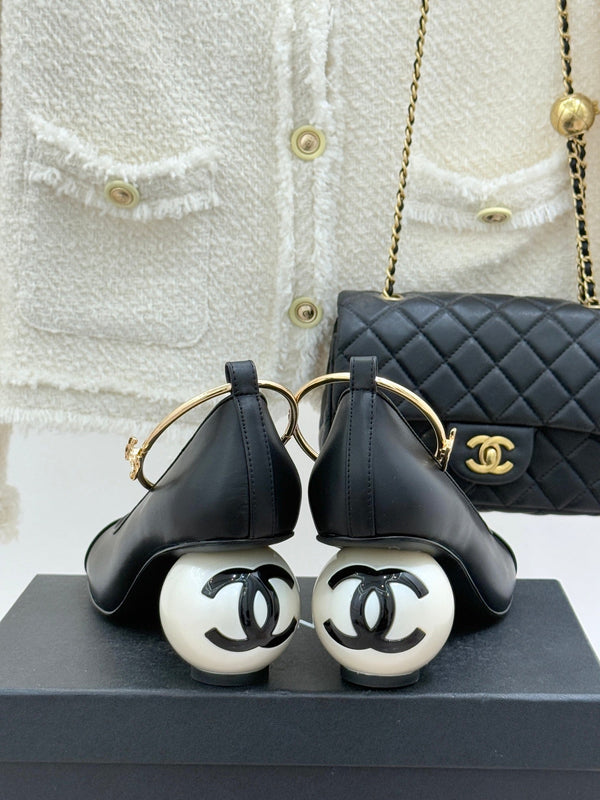 CC 26C Ribbon Camellia Mary Jane With Giant Pearl Black Lambskin