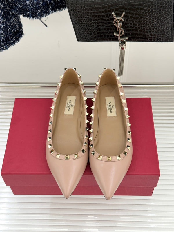 Valentino Rockstud Ballet Flat Beige Sheepskin 642999
