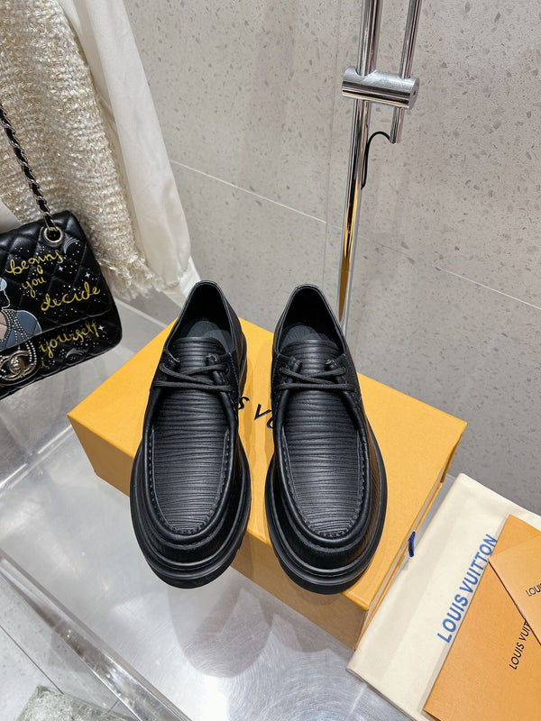 LV Ranger Derby Loafer Black Cowhide 610717