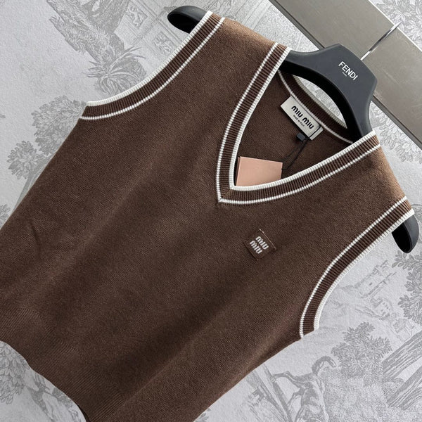 Miu 25 V- Gile Brown Wool 232024