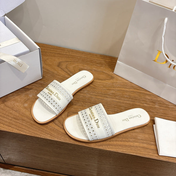 CD 26s Hollow-out Slippers White Leather 998234