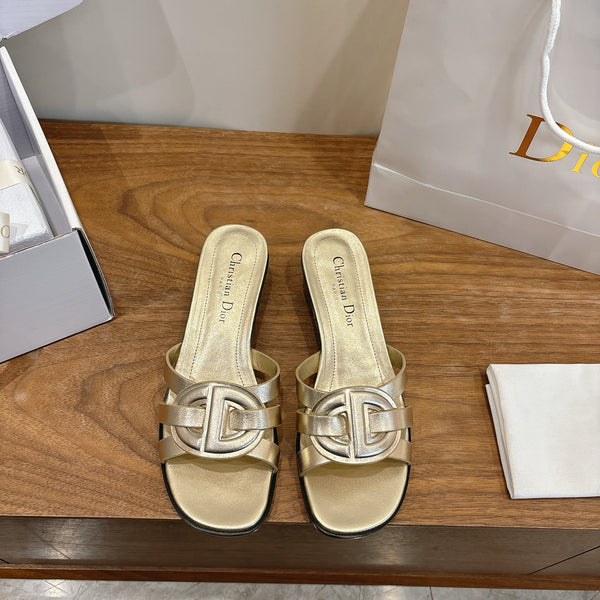 CD 26s D-Club Slides 4.5cm Gold Calfskin 998651