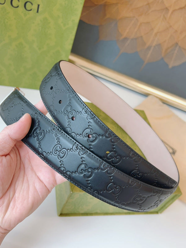 Gucci Signature Belt Sliver Buckle 40mm Black Embossed Leather