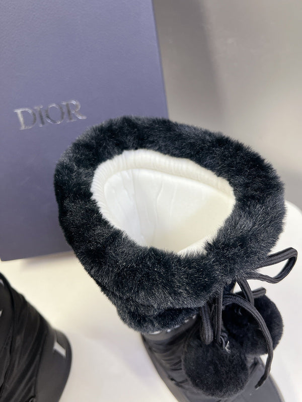 CD Short Boots 60mm In Black Cowhide With Feather 989723