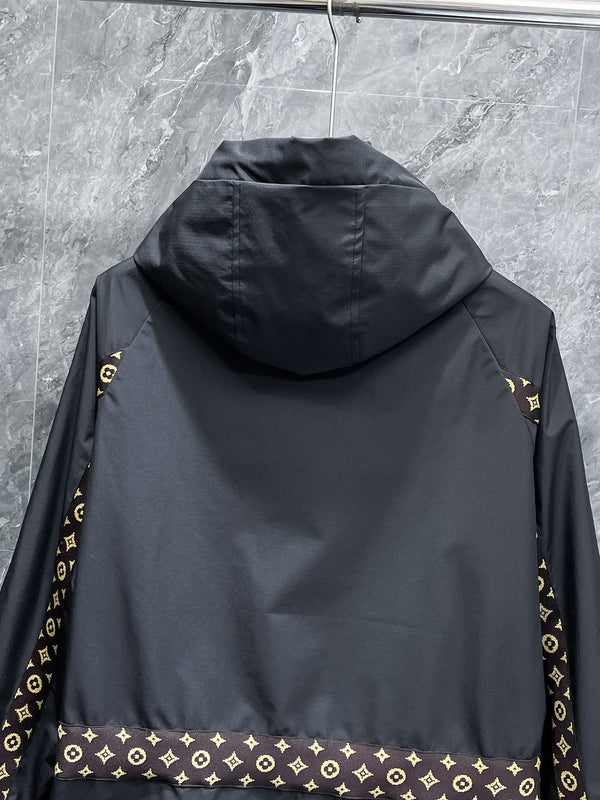LV BLACK JACKET 239573