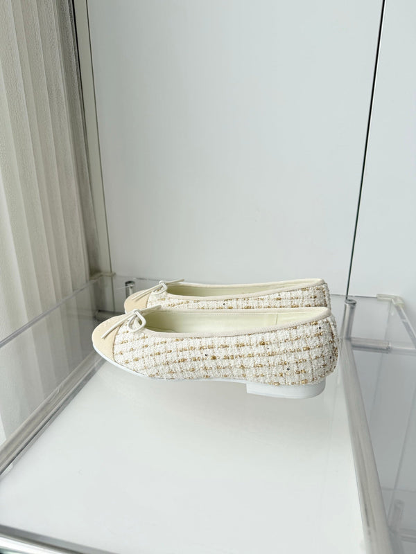 Chanel 2026 Ballet Flat Ivory Tweed Lambskin 697407