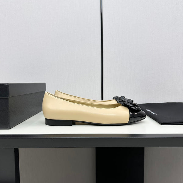 ballet flat flower cream calfskin black patent calfskin