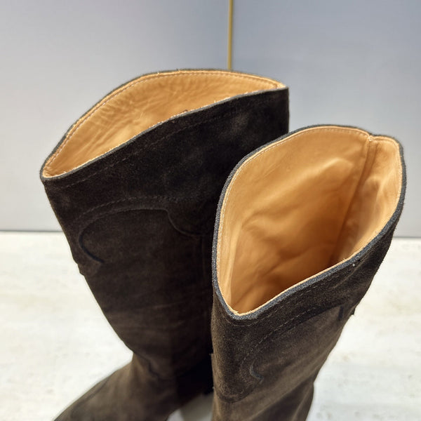 CE 26s Mid-Calf Boots 4.5cm Brown Suede 959448