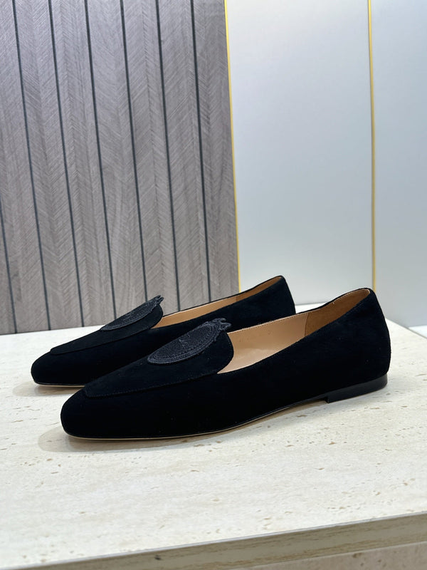 CD 26s Médaillon Loafers Black Suede 118456