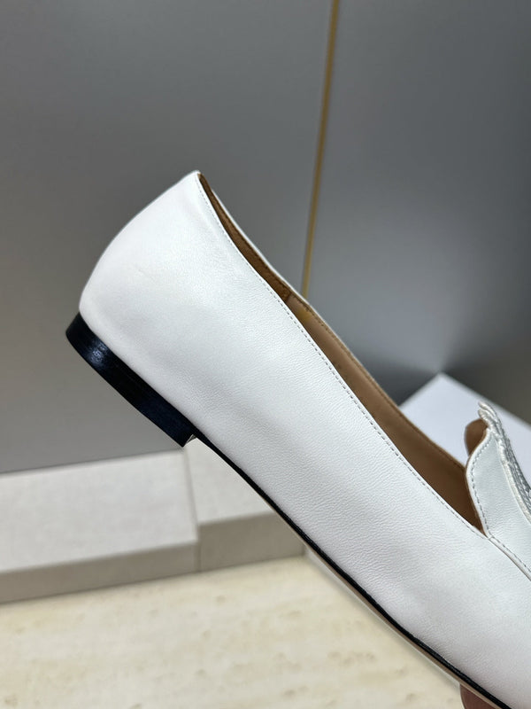 CD 26s Médaillon Loafers White Leather 118458