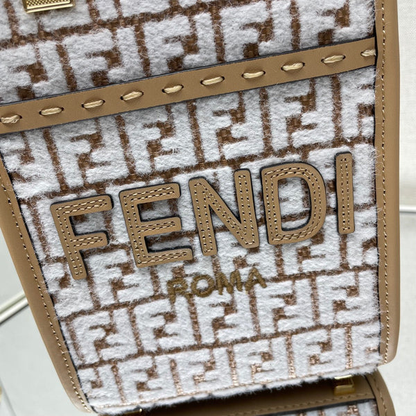 MINI SUNSHINE 18 IN WHITE WOOL AND CAMEL BROWN RAFFIA CALFSKIN TRIM