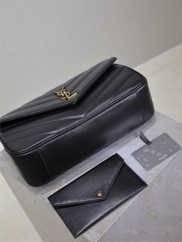 LOULOU MEDIUM 29 IN BLACK SHEEPSKIN GOLD HARDWARE