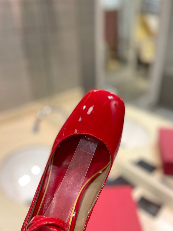 VLTN 26s VLogo Block Heels Red Patent Leather 985376