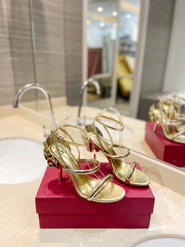 VLTN 26s Ladycrush Strass Flower Sandals Gold Metallic Leather 985382