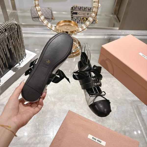 Miu 26s Ballerinas Beige Black Canvas Leather 679790