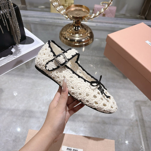 Miu Crochet Ballerinas Cream Black Wool Leather 901742