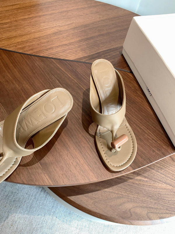Loew Toggle Sandals 9cm Beige Leather 878022
