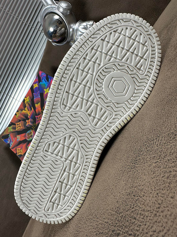 LV TRAINER SHOES IN WHITE MIX BLUE CALFSKIN