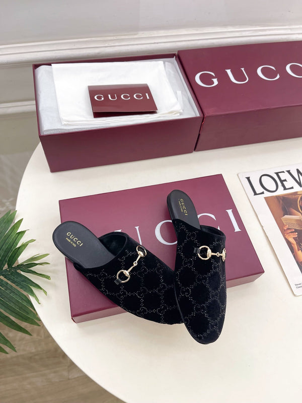 GG 26 Horsebit Flat Mules Rhinestones Black Velvet 587080