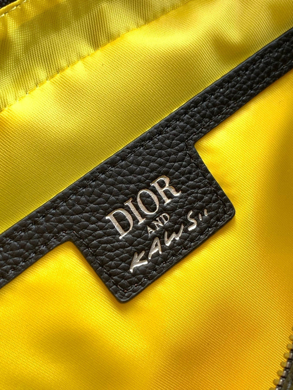 Dior Rider 2.0 Zippered Messenger Bag Black Cowhide 336233