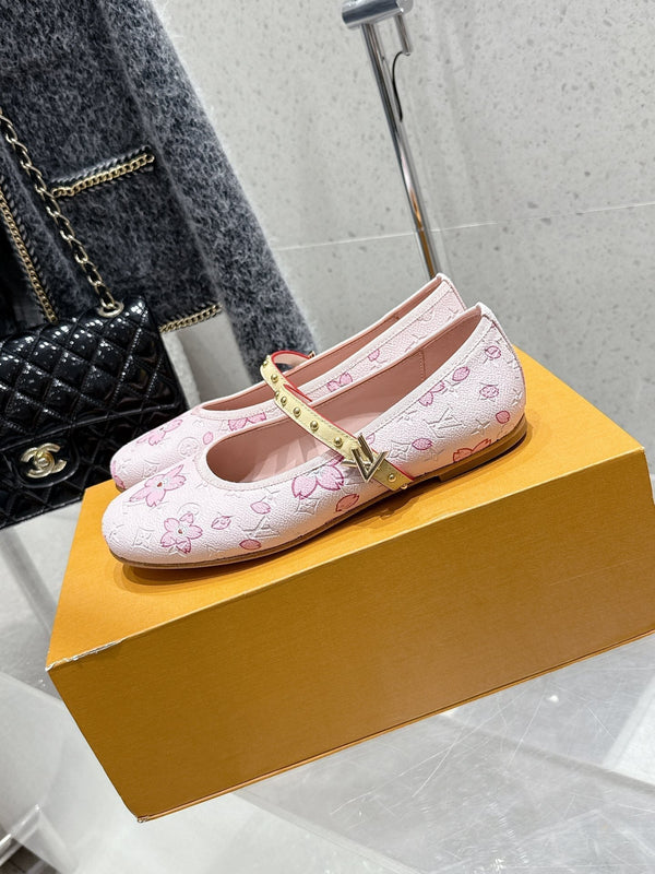 LV 26s Ballet Flats Light Pink Monogram Leather 610840