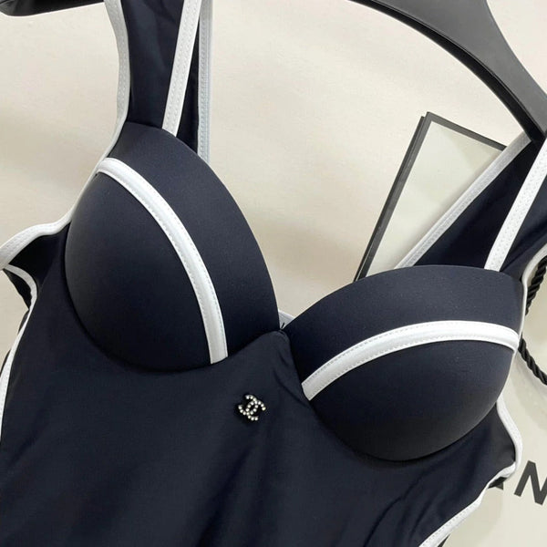 CC BIKINI SWIMSUIT SET IN BLACK AND WHITE TRIM 622172