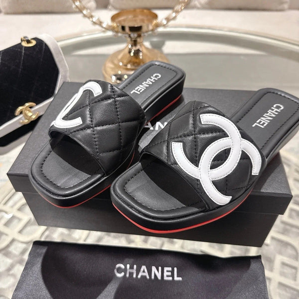 CC 26s Platform Slippers Black White Sheepskin 627072