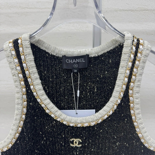 Chanel 2026 Sleeveless Knit Top Black Wool Cashmere 356943