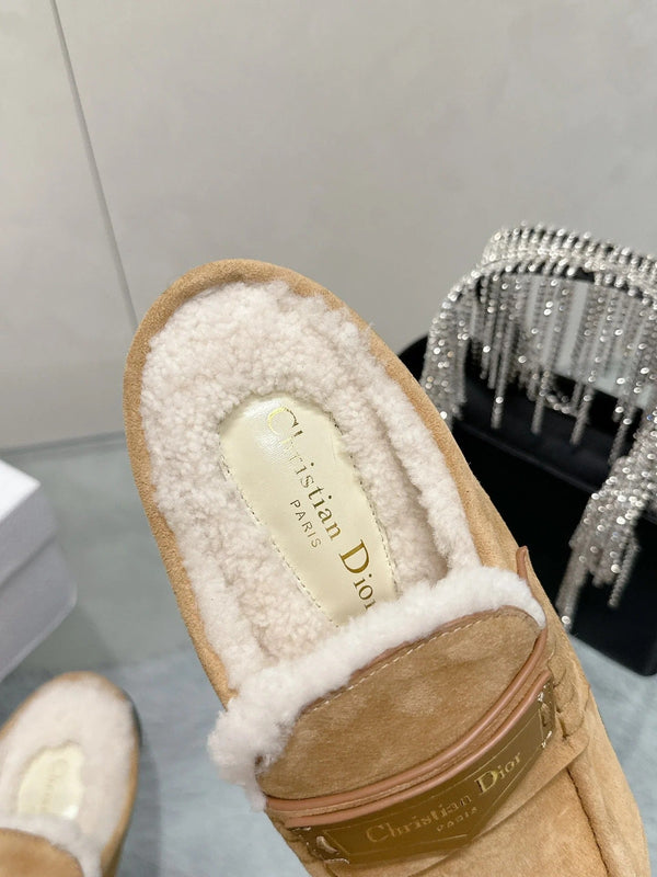 CD 26s Boy Mule Tan Suede 966804