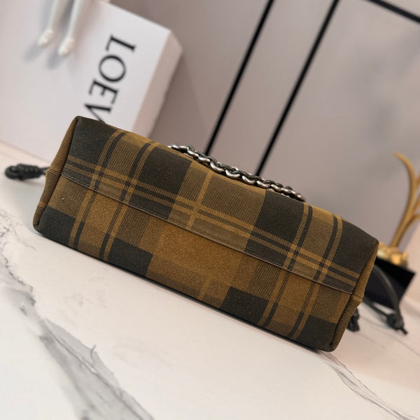 Loewe Flamenco Clutch Bag 30 Yellow Black Suede 280519