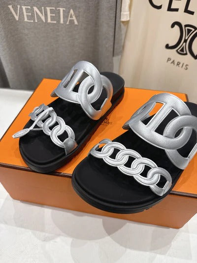 HM 26ss Sandals Black Sliver Metallic Cowhide 641274